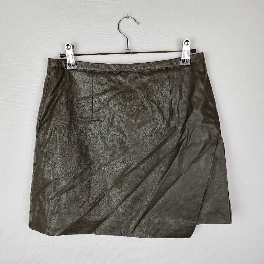 Forever21‎ Exclusive Faux Leather Olive Skirt S